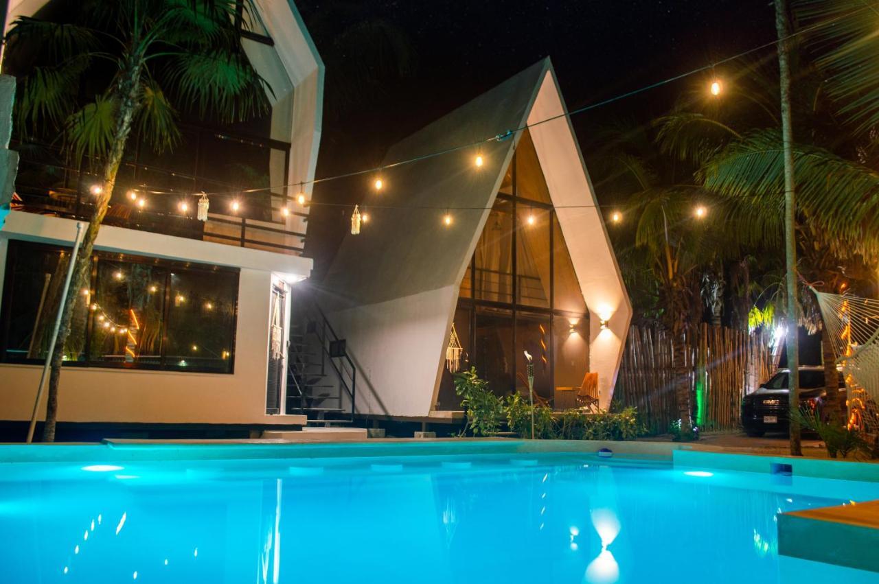 Xtambaa Cabins & Spa Only Adults El Cuyo Esterno foto