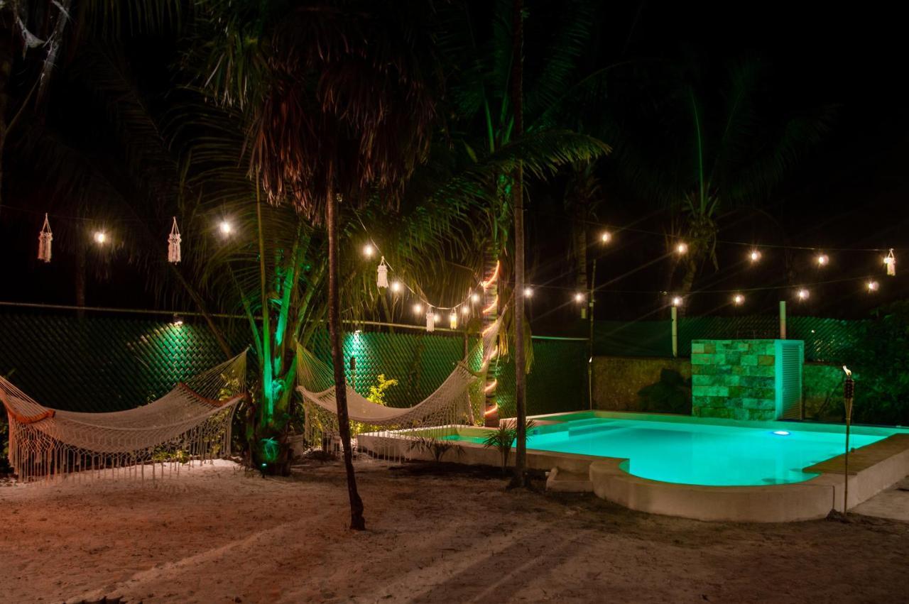 Xtambaa Cabins & Spa Only Adults El Cuyo Esterno foto
