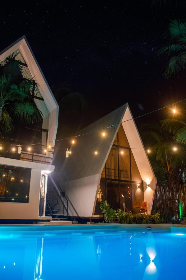 Xtambaa Cabins & Spa Only Adults El Cuyo Esterno foto