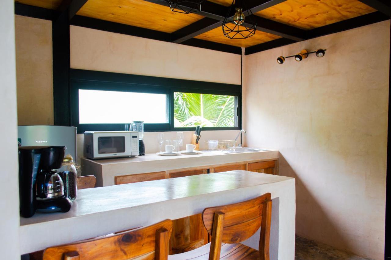 Xtambaa Cabins & Spa Only Adults El Cuyo Esterno foto