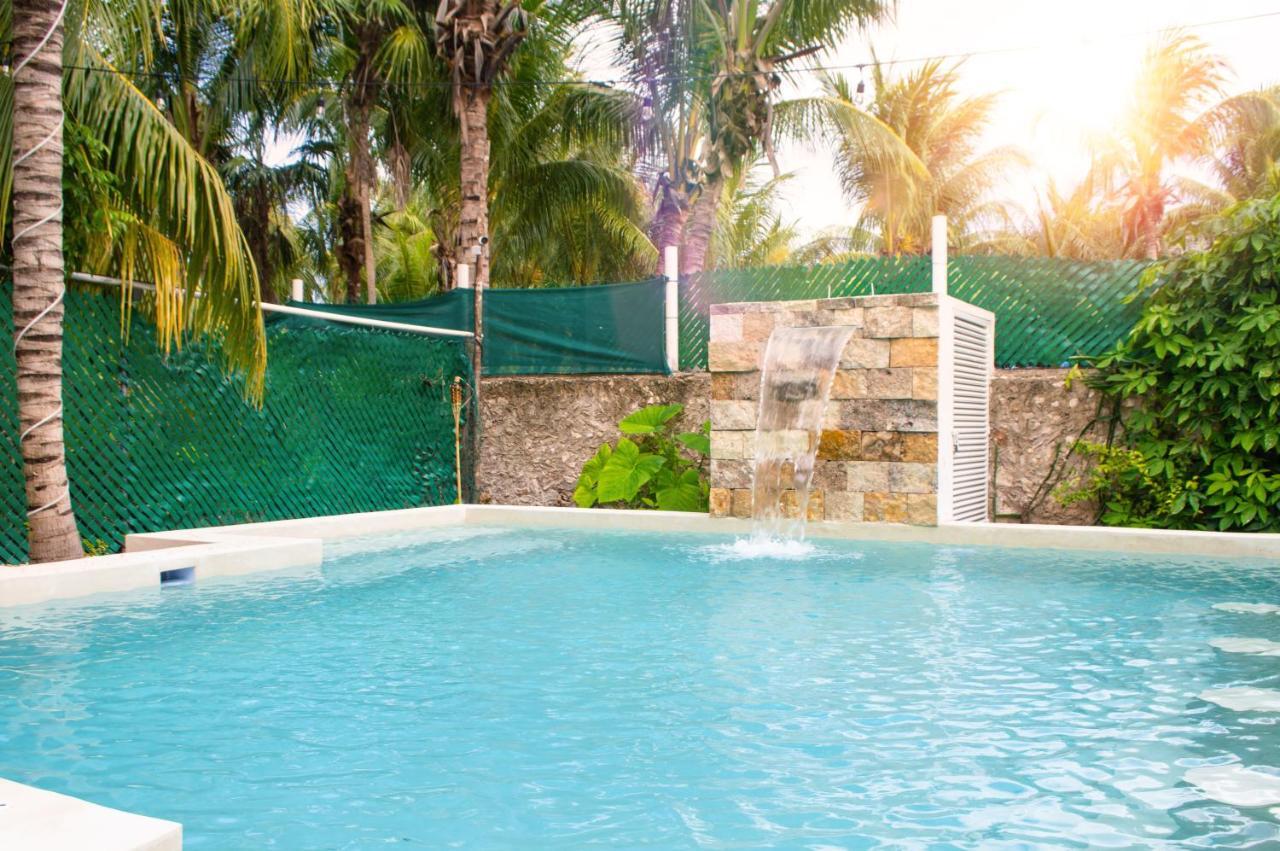 Xtambaa Cabins & Spa Only Adults El Cuyo Esterno foto