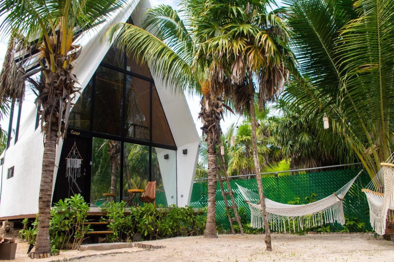 Xtambaa Cabins & Spa Only Adults El Cuyo Esterno foto